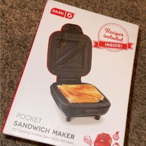 Ash Red Pocket Sandwich Maker